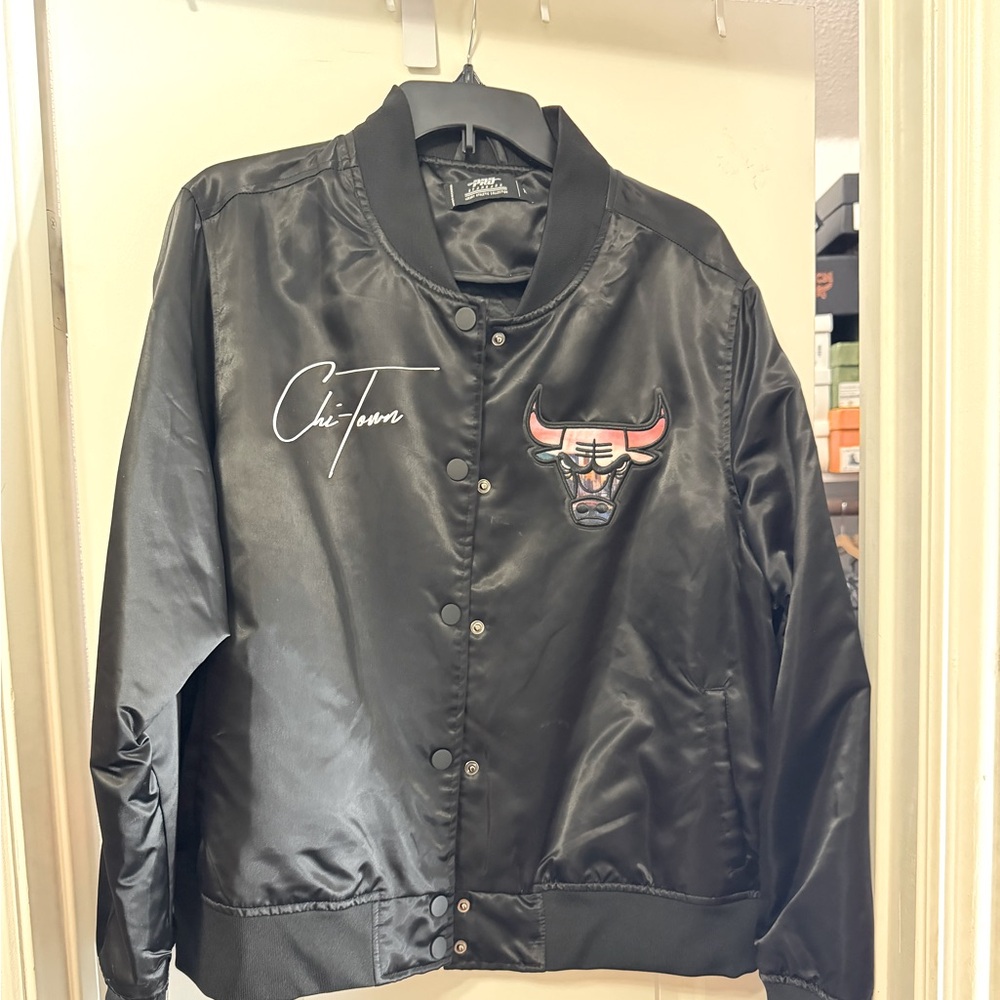 NBA CHICAGO BULLS WOMENS JACKET